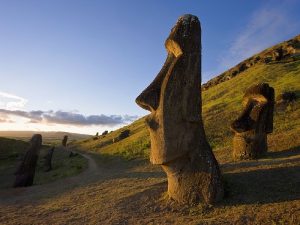 Моаи на острове Пасха. Статуи Моаи