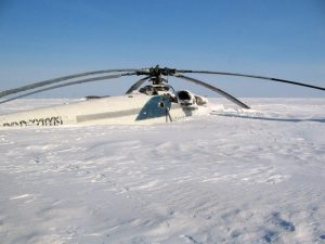 Замерзший вертолет