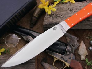Охотничий нож фото