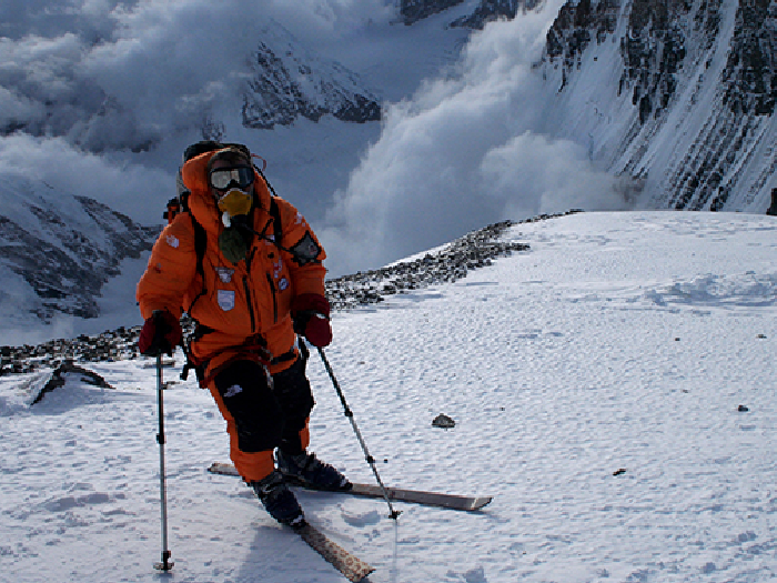 Спуск с Эвереста на лыжах