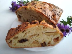 Пирог с финиками